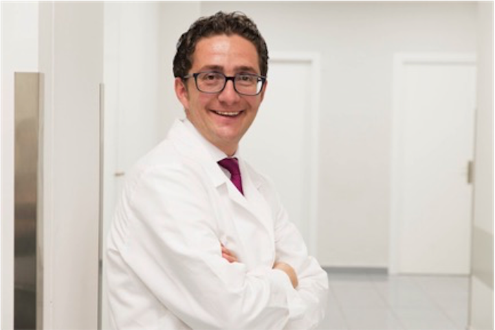 Dr. Carlos Martin Oviedo